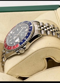 ROLEX
GMT-MASTER II
16700