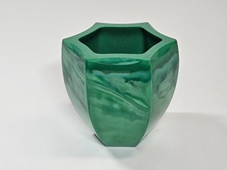 Bruno Mauder - Art Deco váza z malachitového skla