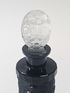 Heinrich Hoffmann (1875 - 1939) - Art deco flakon z černého opakního skla - Hoffmann & Curt Schlevogt