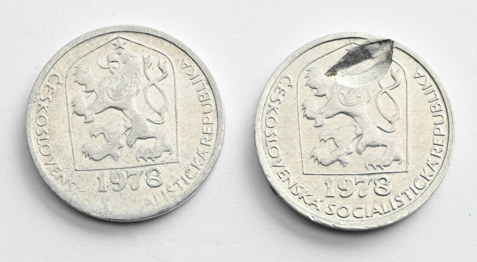 DVĚ OBĚŽNÉ MINCE: 5 HALÉŘŮ - CHYBORAŽBY
