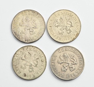ČTYŘI OBĚŽNÉ MINCE: 5 KORUN