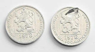 DVĚ OBĚŽNÉ MINCE: 5 HALÉŘŮ - CHYBORAŽBY