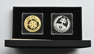 SBĚRATELSKÝ SET DVOU PAMĚTNÍCH RAŽEB