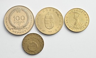 ČTYŘI OBĚŽNÉ A PAMĚTNÍ MINCE
