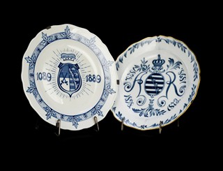DVOJICE JUBILEJNÍCH TALÍŘŮ