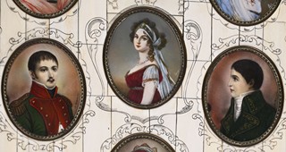 Miniatury s Napoleonem a rodinou