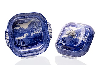 Terina s víkem „Jenny Lind“ | Royal Staffordshire Pottery (Arthur J. Wilkinson Ltd.), Burslem, Anglie