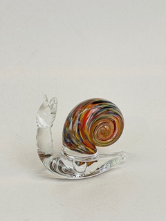 František Špinar (1935–2008) - Sběratelská Hutní figurka šneka s polychromní ulitou figurka ŠNEK