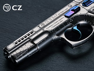 Limited edition CZ 75 RAF - RAF313-48