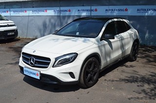 MERCEDES BENZ GLA 250 4MATIC