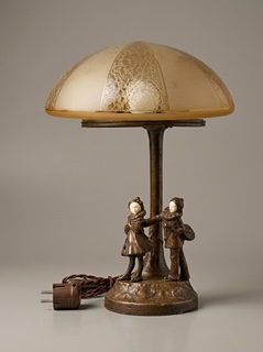 Peter Tereszczuk (1857 - 1963) - Figurální stolní bronzová lampa