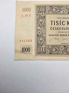 ČESKOSLOVENSKO – 1 000 KORUN 1945, SÉRIE 29 E, neperforovaná.