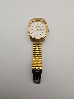 Náramkové hodinky Glashütte Spezichron – 22 Rubis, Made in GDR