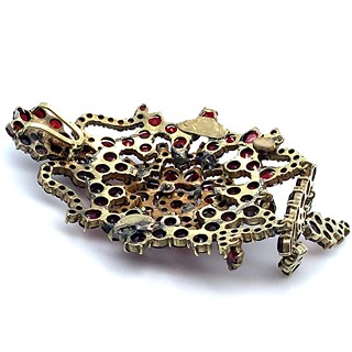 Secesní přívěs s českými granáty | Čechy 1900