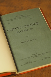 Jindřich Svoboda (1909 - 2001) - Lumírovci a jejich boje kolem roku 1880 / Ferdinand Strejček ; vazba Jindřich Svoboda