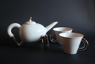 Tea Set – Two Cups and a Teapot