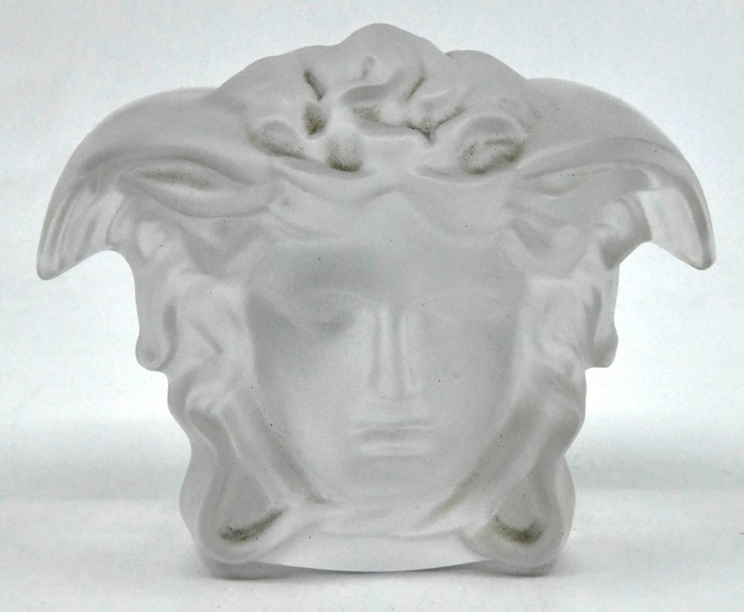 Versace meets Rosenthal - těžítko "Hlava Medusy"