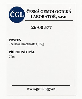 Zlatý prsten s přírodními opály - motýl