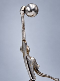 Karl Hagenauer (1898 - 1956) - Art Deco figurální plastika – Sportovec s míčem