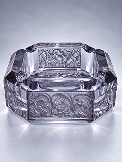 Hoffmann Heinrich (1875–1939) - Curt Schlevogt – Zodiakální popelník, alexandritové sklo