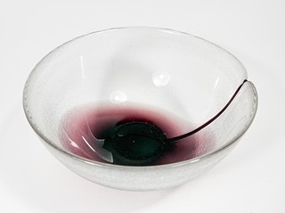 Šuhájek Jiří - Žebrovaná mísa, výška 10,5 cm.