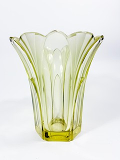 Hloušek Rudolf - Váza -žlutý květ, výška 17,5 cm