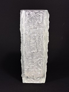 Urban Vladislav - Lisovaná váza Moravia- Sklo Union Rosice, výška 20 cm