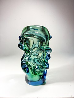 Kotík Jan - Skleněná váza v modrozeleném odstínu, 22 cm