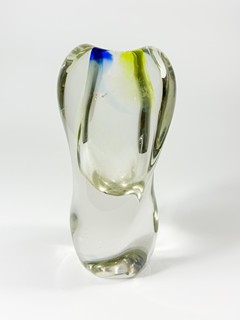 Rozínek Josef - Skleněná vázička, 15 cm