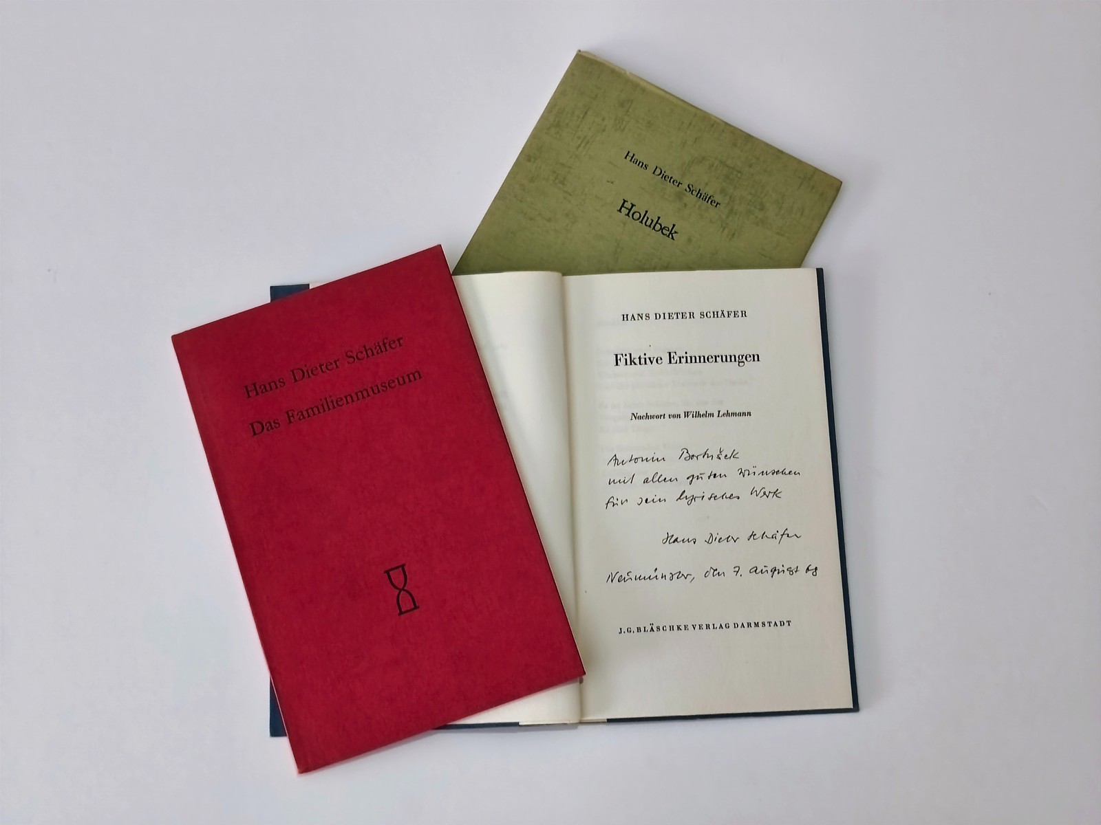 Hans Dieter Schäfer (nar. 1939) - Das Familienmuseum / Holubek / Fiktive Erinnerungen
