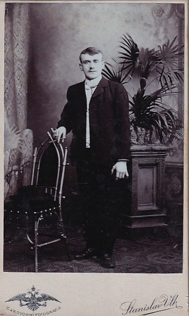 více autorů - Prostějovské fotoateliéry