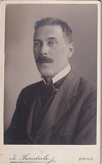 více autorů - Brněnské fotoateliéry