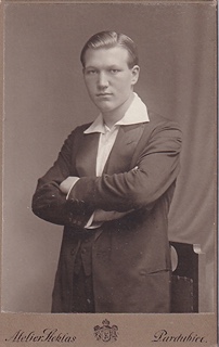 více autorů - Pardubické fotoateliéry