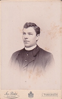 více autorů - Pardubické fotoateliéry