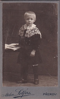 více autorů - Přerovské fotoateliéry