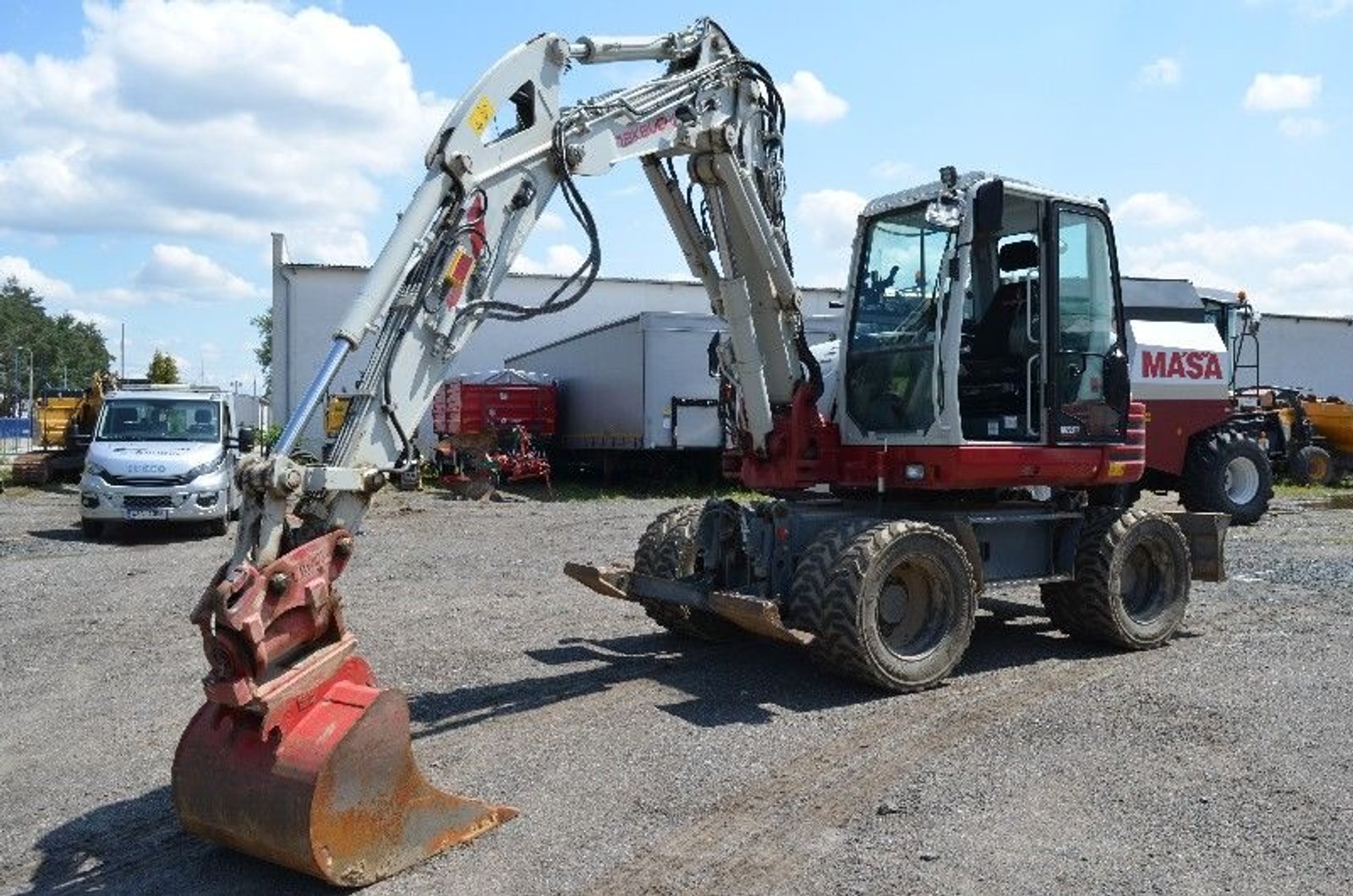 TAKEUCHI TB295W KOLOVÉ RYPADLO