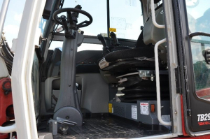 TAKEUCHI TB295W KOLOVÉ RYPADLO