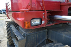 TAKEUCHI TB295W KOLOVÉ RYPADLO
