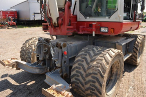 TAKEUCHI TB295W KOLOVÉ RYPADLO