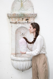 Karolína Kučerová - Soft Intention Vase