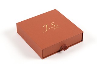 J.S. - Řády a neřády