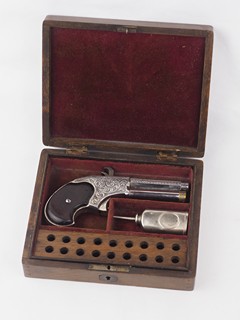 Opakovací pistole Remington Rider v kazetě