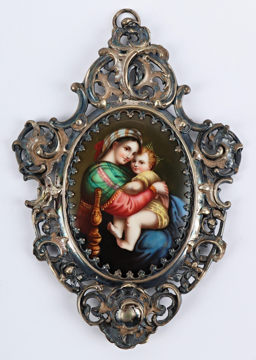 Nástěnná madonka ve stříbrném rámečku