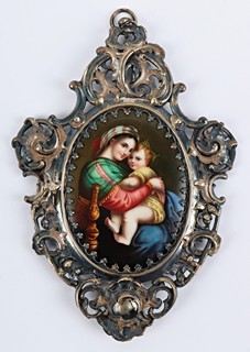 Nástěnná madonka ve stříbrném rámečku