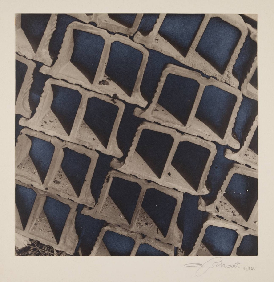 STRUCTURE (BUILDING BLOCK)