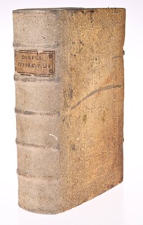 CORPUS JURIS CIVILIS ACADEMICUM IN SUAS PARTES DISTRIBUTUM