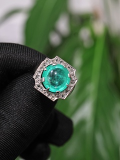 Zlatý prsten se smaragdem 7,00 ct a diamanty, Art deco