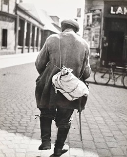 SET OF 29 PHOTOGRAPHS