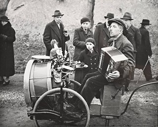 SET OF 29 PHOTOGRAPHS