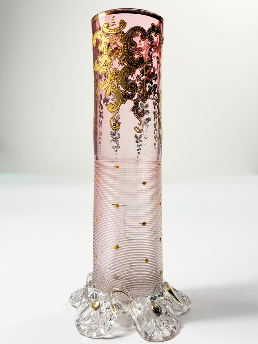Růžová zdobená vázička, 16 cm